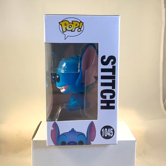 Funko Pop Lilo and Stitch “Stitch” Flocked - Picture 4 of 6